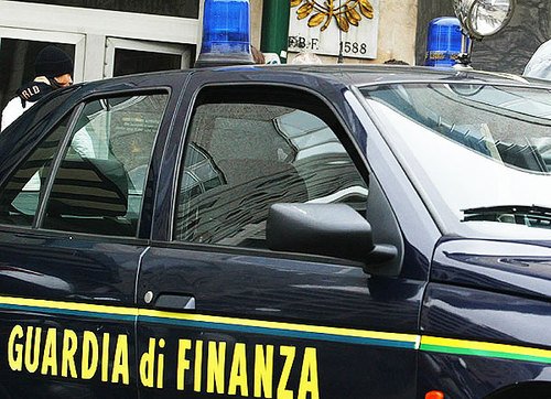 SARDEGNA, CATANIA: ICQRF E GDF SEQUESTRANO 2.500 ETTOLITRI DI FALSO VINO A DENOMINAZIONE D’ORIGINE