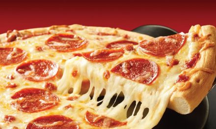 MARE, SOLE, MANDOLINO E SOPRATTUTTO … PIZZA
