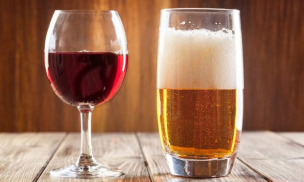 IL VINO FA BENE OPPURE L’ALCOL FA MALE? CONTINUA IL CONFRONTO