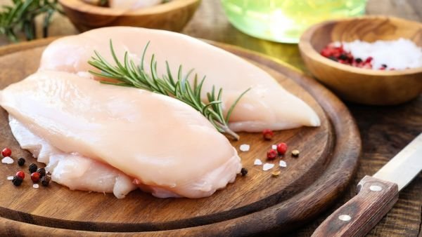 INGANNO UCRAINO PER AGGIRARE LE NORME EUROPEE SULLA CARNE DI POLLO